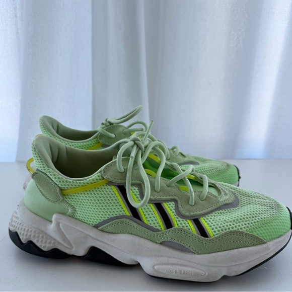 Adidas Ozweego - Picture 7 of 8